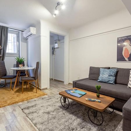 Central Apartment In The Heart Of Historic Center Atény Exteriér fotografie